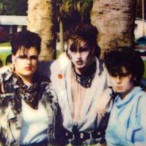 Meet your Posher, Kreasi - Picture 2 of 4